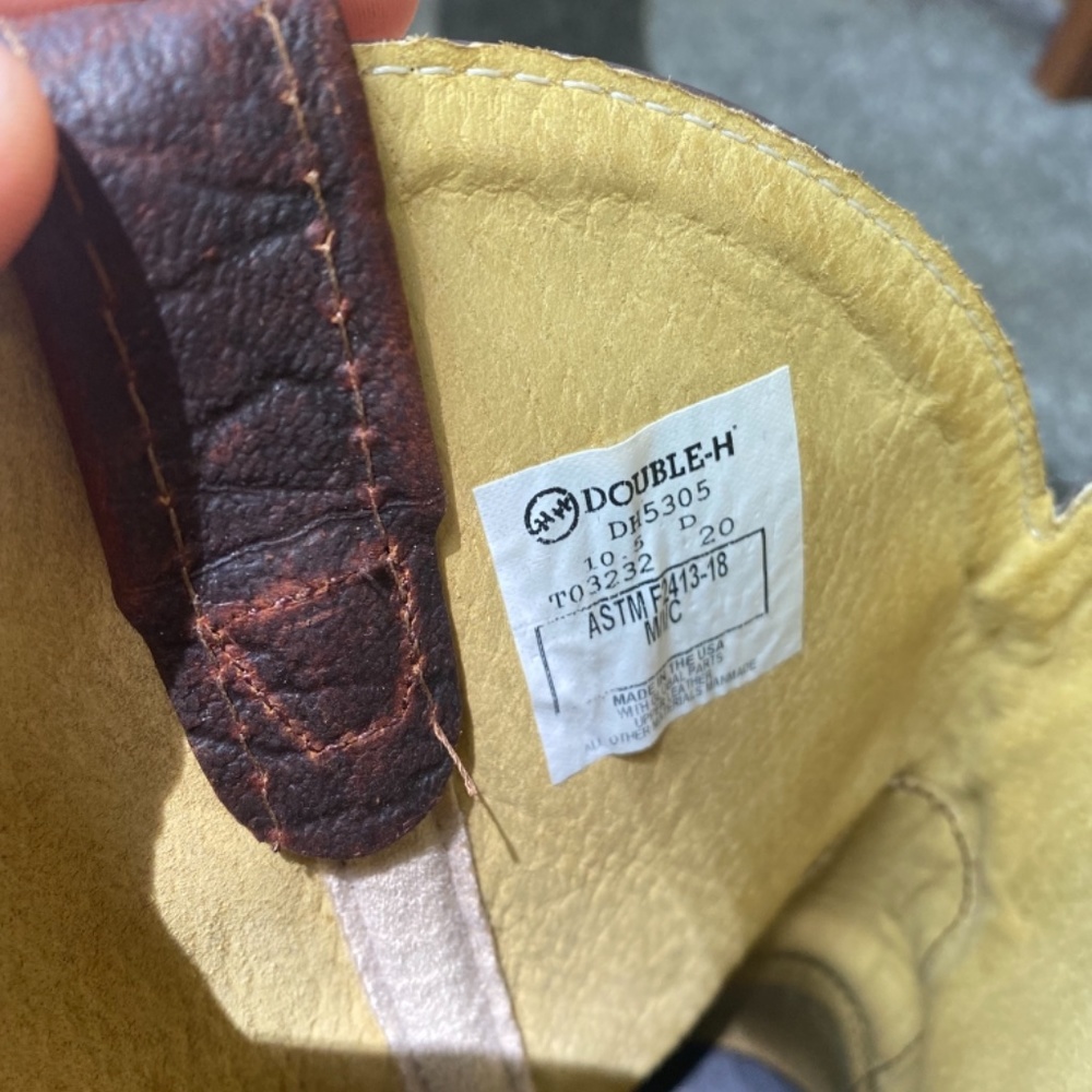 Ariat Learher Boots - Picture 11 of 12